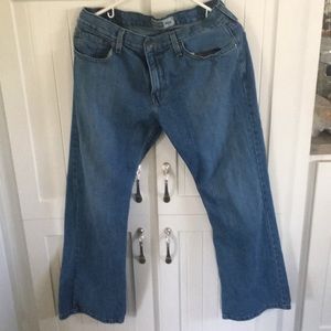 Men’s Levi boot cut jeans